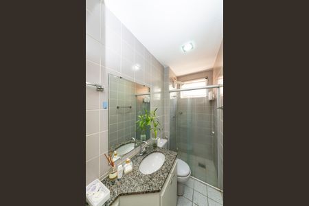 Apartamento à venda com 80m², 2 quartos e 1 vagaBanheiro