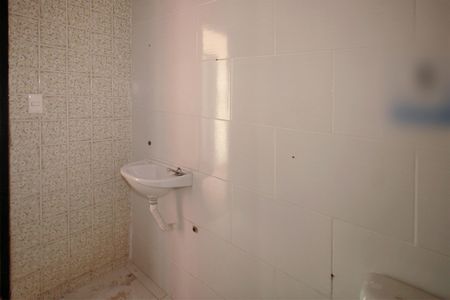 Casa à venda com 200m², 3 quartos e 2 vagasBanheiro