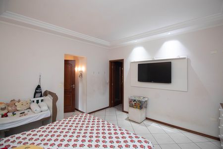 Casa para alugar com 320m², 3 quartos e 3 vagas Casa para alugar com 320m², 3 quartos e 3 vagasSuíte 1