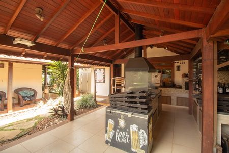 Casa para alugar com 320m², 3 quartos e 3 vagas Casa para alugar com 320m², 3 quartos e 3 vagasÁrea gourmet