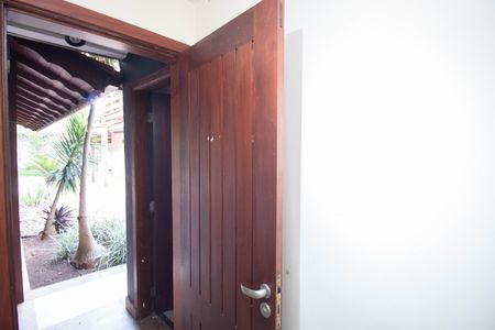 Casa para alugar com 320m², 3 quartos e 3 vagas Casa para alugar com 320m², 3 quartos e 3 vagasBanheiro área gourmet