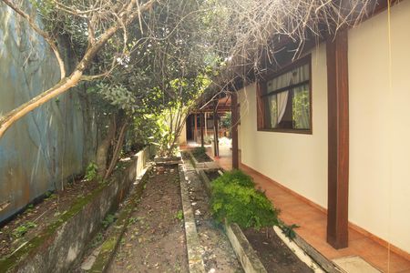 Casa para alugar com 320m², 3 quartos e 3 vagas Casa para alugar com 320m², 3 quartos e 3 vagasQuintal