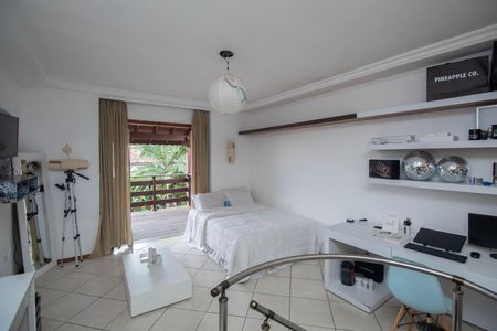 Casa para alugar com 320m², 3 quartos e 3 vagas Casa para alugar com 320m², 3 quartos e 3 vagasSuíte 3