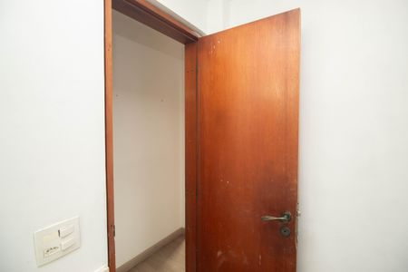 Apartamento para alugar com 67m², 2 quartos e 1 vagaBanheiro