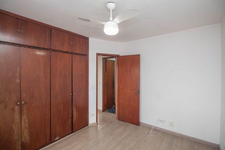 Apartamento para alugar com 67m², 2 quartos e 1 vagaQuarto 1