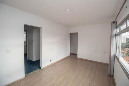 Apartamento para alugar com 67m², 2 quartos e 1 vagaSala