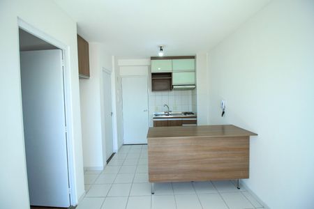 Apartamento para alugar com 33m², 1 quarto e 1 vagaSala