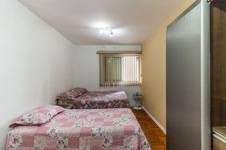 Apartamento à venda com 170m², 4 quartos e 1 vagaQuarto 2