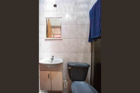 Casa à venda com 208m², 3 quartos e 2 vagasBanheiro Social