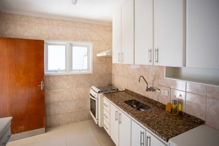 Casa à venda com 208m², 3 quartos e 2 vagasCozinha