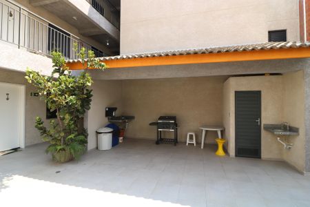 Apartamento à venda com 38m², 2 quartos e sem vagaÁrea comum - Churrasqueira