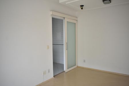 Sala de apartamento à venda com 2 quartos, 69m² em Chácara Inglesa, São Paulo