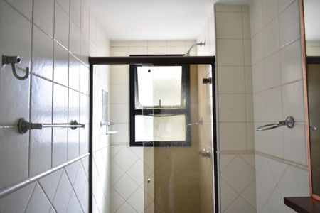 Apartamento à venda com 69m², 2 quartos e 1 vagaBanheiro da Suíte