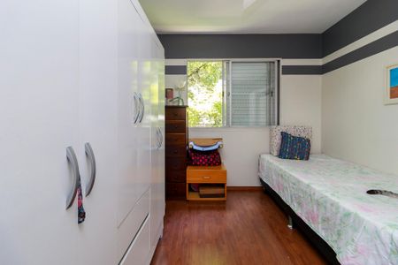 Apartamento à venda com 173m², 4 quartos e 2 vagasQuarto 2