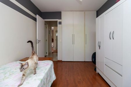 Apartamento à venda com 173m², 4 quartos e 2 vagasQuarto 2