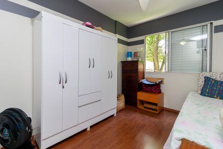 Apartamento à venda com 173m², 4 quartos e 2 vagasQuarto 2