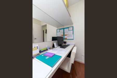 Apartamento à venda com 173m², 4 quartos e 2 vagasÁrea de serviço - Quarto