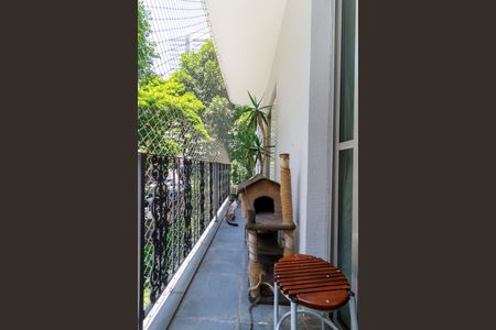 Apartamento à venda com 173m², 4 quartos e 2 vagasSala - Varanda