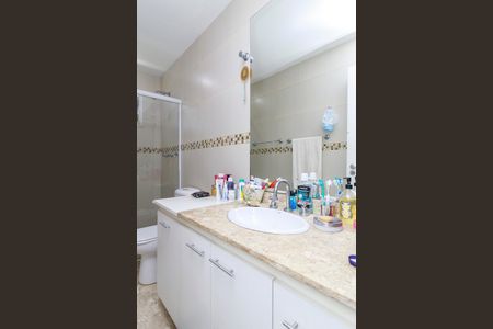 Apartamento à venda com 173m², 4 quartos e 2 vagasSuíte - Banheiro