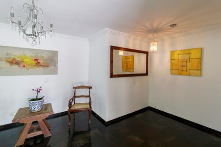 Apartamento à venda com 173m², 4 quartos e 2 vagasHall Social