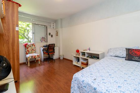 Apartamento à venda com 173m², 4 quartos e 2 vagasQuarto 1