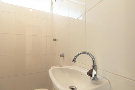 Casa à venda com 281m², 4 quartos e 3 vagasBanheiro da edícula