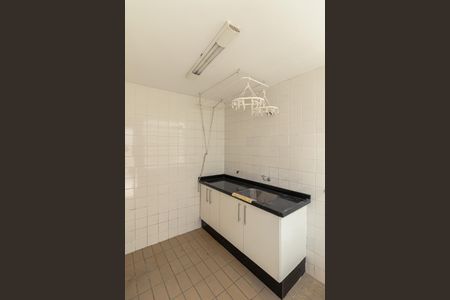 Casa à venda com 281m², 4 quartos e 3 vagasÁrea de Serviço