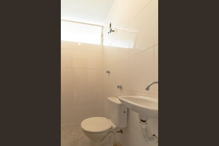 Casa à venda com 281m², 4 quartos e 3 vagasBanheiro da edícula