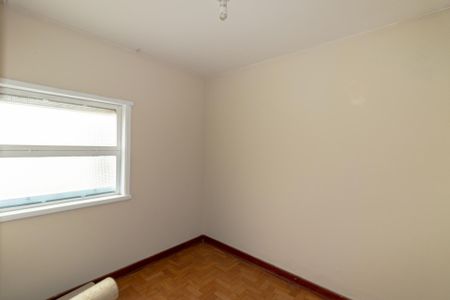 Casa à venda com 281m², 4 quartos e 3 vagasQuarto 1 da edícula