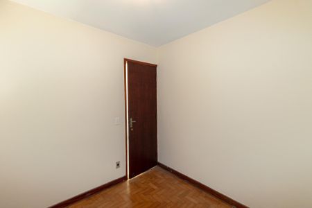 Casa à venda com 281m², 4 quartos e 3 vagasQuarto 2 da edícula