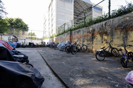 Apartamento à venda com 63m², 2 quartos e 1 vaga Apartamento à venda com 63m², 2 quartos e 1 vagaÁrea comum - Bicicletário