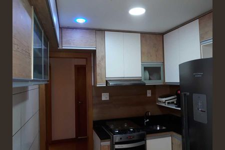 Apartamento à venda com 62m², 2 quartos e sem vaga