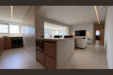 Apartamento à venda com 136m², 4 quartos e 2 vagas