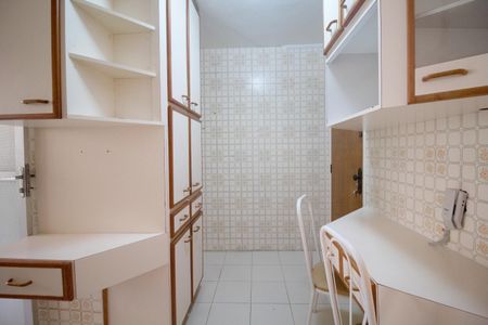 Apartamento à venda com 90m², 4 quartos e 1 vagaCozinha
