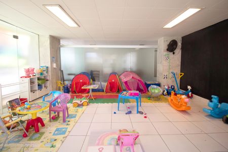 Apartamento à venda com 90m², 4 quartos e 1 vagaÁrea comum - Brinquedoteca