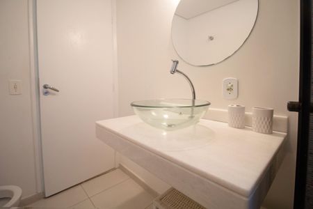 Apartamento à venda com 90m², 4 quartos e 1 vagaBanheiro Social