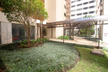 Apartamento à venda com 90m², 4 quartos e 1 vagaÁrea comum