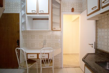 Apartamento à venda com 90m², 4 quartos e 1 vagaCozinha
