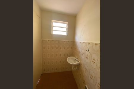 Casa para alugar com 143m², 3 quartos e 2 vagas Casa para alugar com 143m², 3 quartos e 2 vagasLavabo