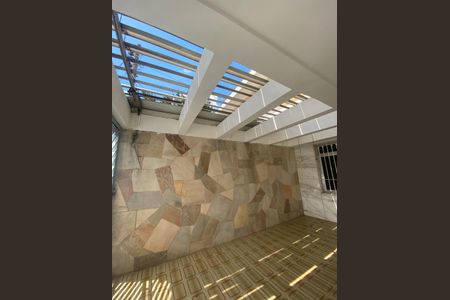 Casa para alugar com 143m², 3 quartos e 2 vagas Casa para alugar com 143m², 3 quartos e 2 vagasGaragem