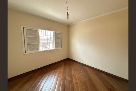 Casa para alugar com 143m², 3 quartos e 2 vagas Casa para alugar com 143m², 3 quartos e 2 vagasQuarto 3