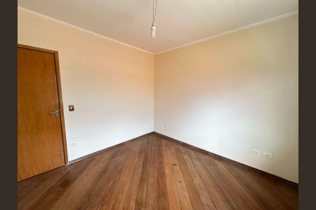 Casa para alugar com 143m², 3 quartos e 2 vagas Casa para alugar com 143m², 3 quartos e 2 vagasQuarto 2