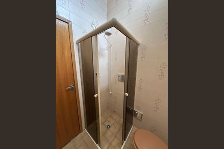 Casa para alugar com 143m², 3 quartos e 2 vagas Casa para alugar com 143m², 3 quartos e 2 vagasBanheiro