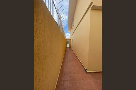 Casa para alugar com 143m², 3 quartos e 2 vagas Casa para alugar com 143m², 3 quartos e 2 vagasÁrea comum