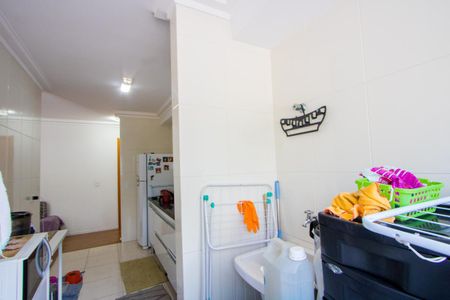 Apartamento à venda com 66m², 2 quartos e 1 vaga Apartamento à venda com 66m², 2 quartos e 1 vagaÁrea de serviço