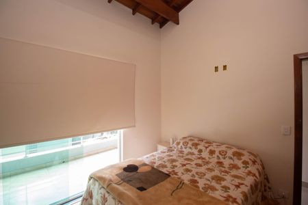 Casa para alugar com 238m², 6 quartos e 2 vagasSuíte 1