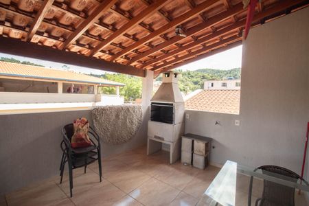 Casa para alugar com 238m², 6 quartos e 2 vagasChurrasqueira