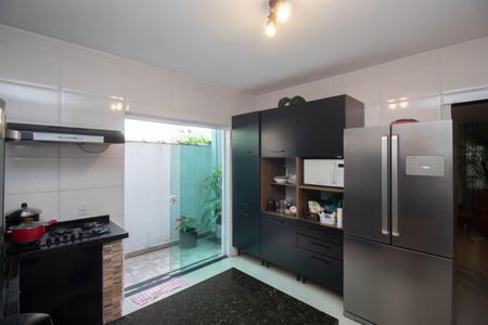 Casa para alugar com 238m², 6 quartos e 2 vagasCozinha