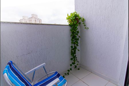 Casa à venda com 328m², 4 quartos e 2 vagas Casa à venda com 328m², 4 quartos e 2 vagasVaranda da Suíte 2