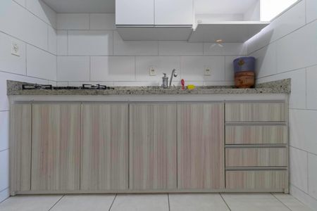 Casa de condomínio para alugar com 82m², 2 quartos e 1 vagaCozinha